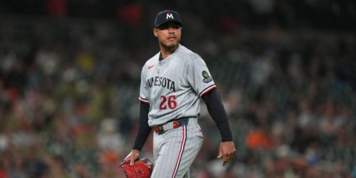 Bradley stung again as Twins fall despite 4-HR night