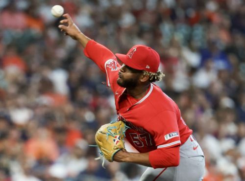 Angels Recall Walbert Ureña, Option Sam Aldegheri