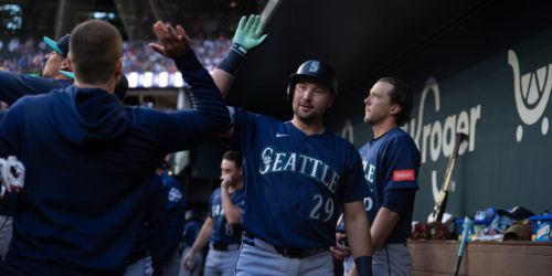 Cal snaps HR drought in 12-pitch battle -- but Seattle sluggers still struggling to hit stride