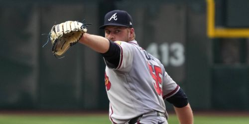 Maddux's advice to Elder starts to pay off