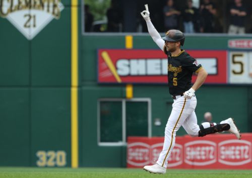 Brandon Lowe first Pirates player with 20 homers before the break since 2019