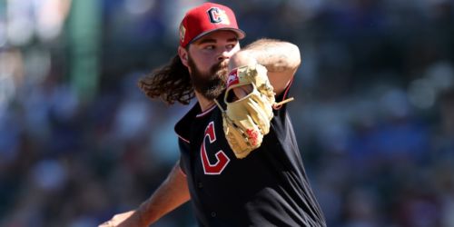 Guardians activate RHP Gaddis, OF Valera from injured list