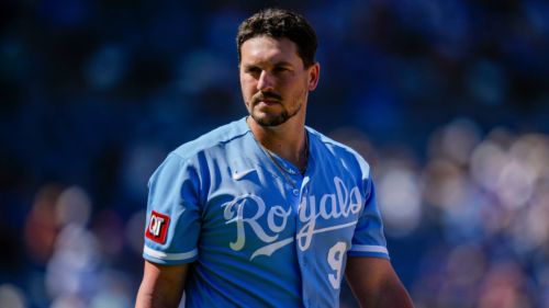 Injuries, inconsistency are making Vinnie Pasquantino harder to defend as member of Royals core