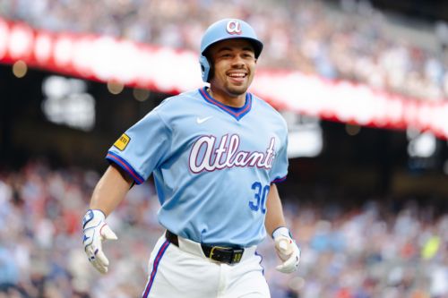 Drake Baldwin reinstated, Austin Wynns outrighted to Triple-A