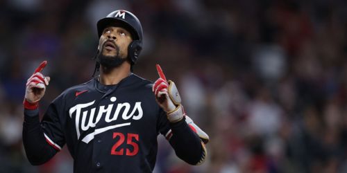 Twins' balanced offense plates season-high 16 runs against D-backs