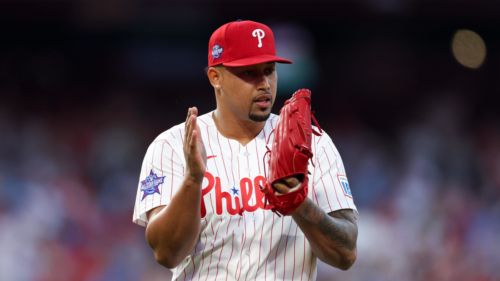 Phillies fans cannot believe the history Jhoan Duran made during Opening Day win