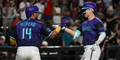 D-backs keep pace -- and make history -- in rout of Rangers