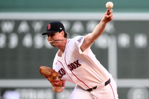 Boston drops 10th series at Fenway in familiar fashion