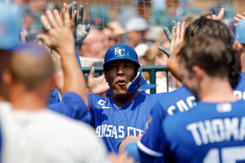 Late dingers doom Detroiters