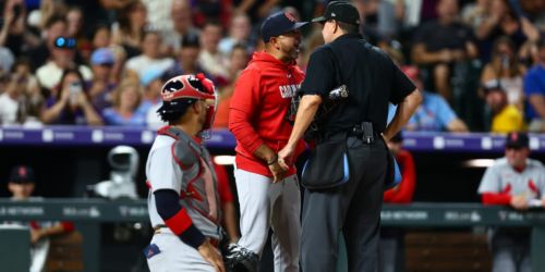 Marmol ejected after rookie Rincon told to straighten hat out