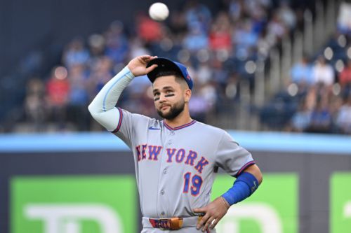 McLean, Bichette’s Glove Lead Mets to 3-0 Win Over Blue Jays