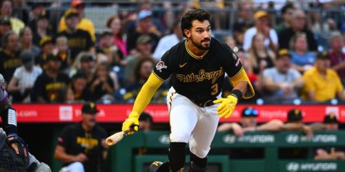 Gonzales' bat better than ever amid shift to 3rd base