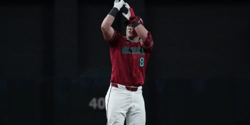 McCann's first-pitch go-ahead HR in 8th snaps D-backs' 3-game slide