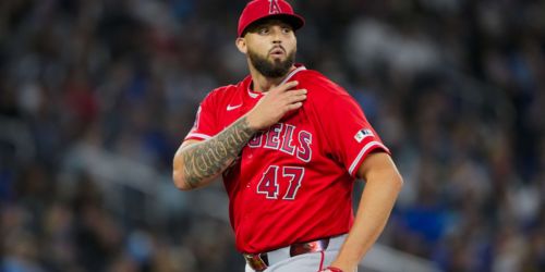 Manoah cruises through first MLB appearance in over 700 days