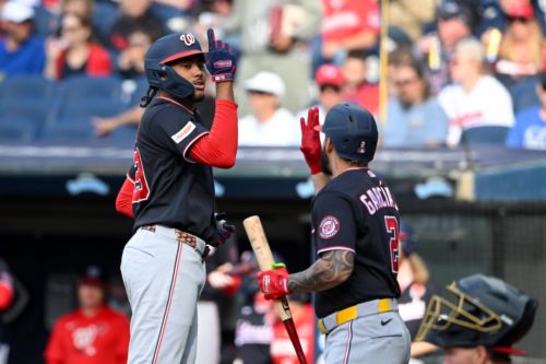 Washington Nationals use early offense to win the series and get two games over .500