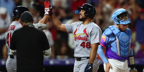 Herrera plays hero with go-ahead HR in 9th at Coors Field