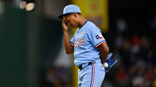 Long-time Rangers stalwart's MLB career could be over after Padres release