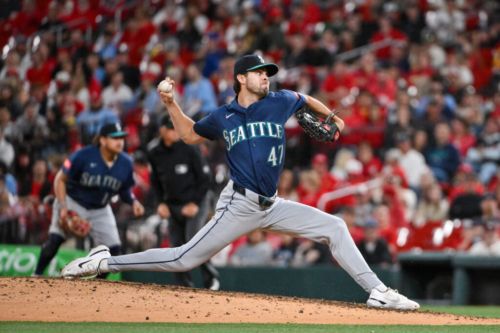 Mariners Notes: Brash, Simpson, Robles, Right Field