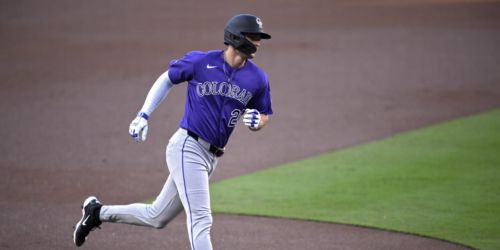 Moniak's happy homecoming (2 HRs) not enough for Rockies