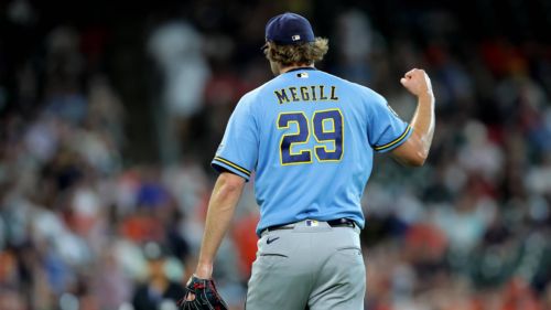 Brewers' 2026 closer situation has surprisingly seen another torch pass