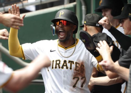 Pirates, Joshua Palacios Agree To Minor League Deal