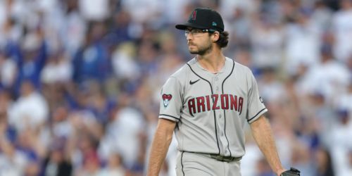 D-backs start hot, but can't keep up with Dodgers in Opening Day loss