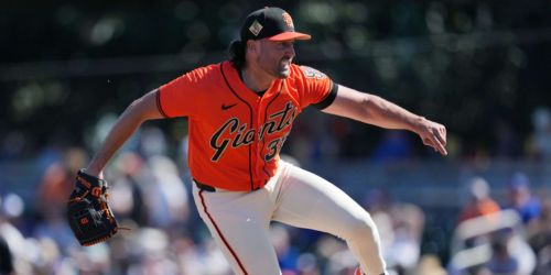 Ray unveils new-look slider, promptly K's 4 over 4 hitless frames