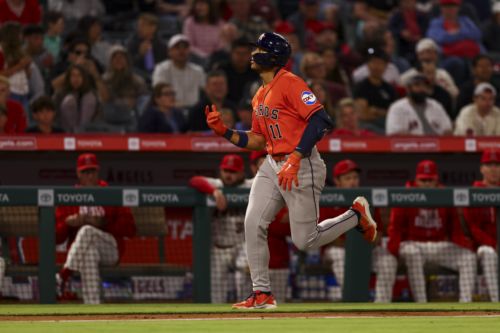 Astros Drop Series Finale to Angels 3-2 in 10