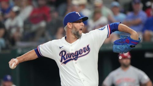 Rangers bullpen is crashing out in front of our eyes and we can't turn away