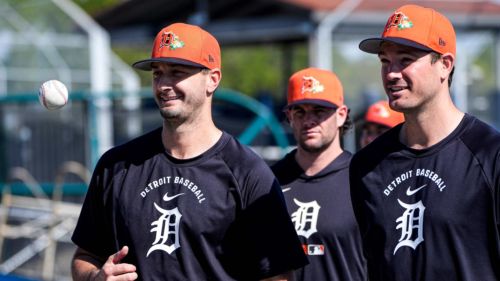 Tigers insider names dark horse bullpen candidate as Detroit continues to make cuts