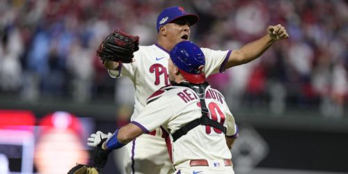 'Talk a little smack' to Ranger?! Phils ready to face former teammate