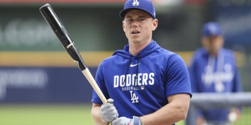Nearing return to Dodgers, Smith homers in first rehab game