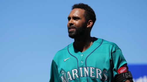Mariners insiders throw cool water on Opening Day hopes for spring sensation