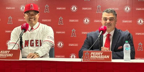 Ex-teammates heap praise on Suzuki as he joins managers' fraternity