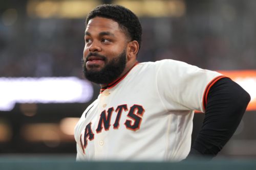 TA: Two Giants Shrink; One Low, Lowe Price