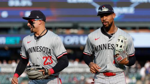 Twins Injury Update: Royce Lewis out vs. Cubs, Byron Buxton progresses, relievers rehabbing