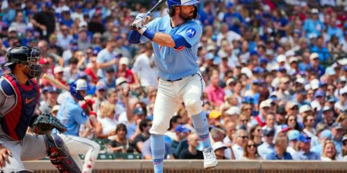 Swanson returns from left oblique strain for Cubs' final stretch