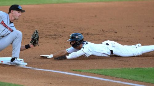 Braves give top hitting prospect surprise promotion that puts him on track to replace star