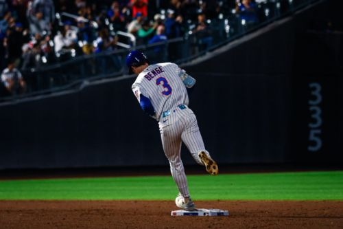 Mets Drop Series Finale to Kumar Rocker, Rangers