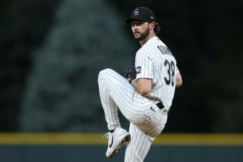 Rockies find themselves fighting from behind again, fall to Arizona 5-3