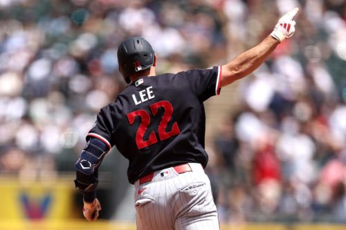 Twins 5, White Sox 3: Brooks Lee sinks Sox in extras
