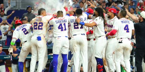 Sánchez throws zeros as Dominican Republic reaches semifinals