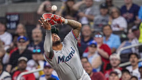 Miami Marlins blow chance to change image, draw fans with another loss to Braves