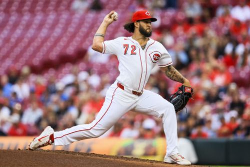 Brewers Designate Lyon Richardson For Assignment
