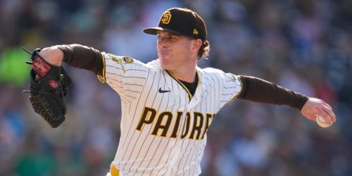 First things first: With Dodgers looming, Padres cap off sweep of Braves