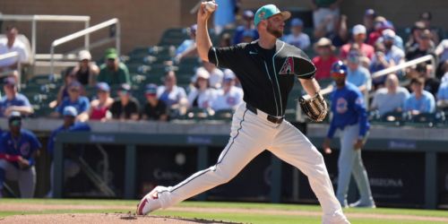 With eye on long-term health, D-backs tab Kelly for 2nd rehab start