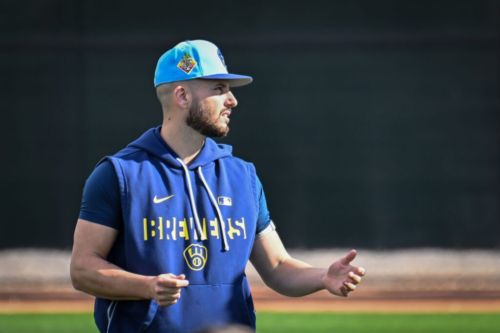 Brewers, Peter Strzelecki Agree To Minor League Deal