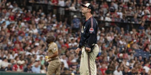Williams loses command as Guardians can't contain early momentum