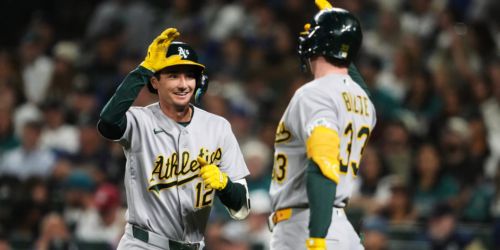 Slugging in Seattle: A's swat 1st 4-HR inning in 24 years