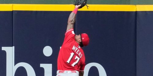 'Definitely blessed': Myers avoids major injury after crashing into wall